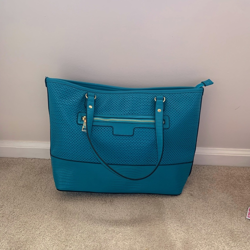 Vintage shoulder tote/purse